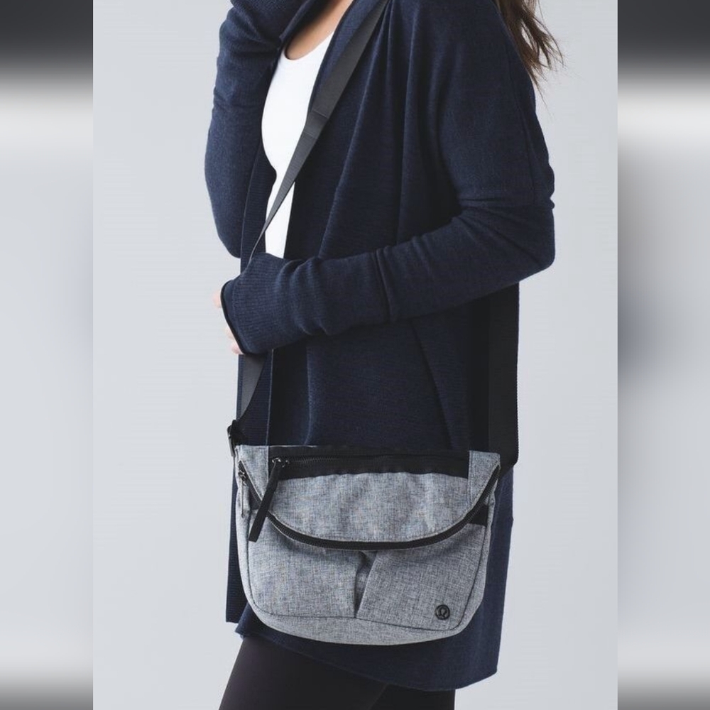 lululemon athletica Festival Crossbody Bag in Heathered Gray